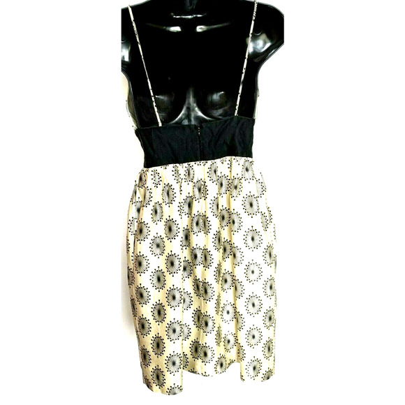 An Original Milly Ivory/Black Halter Dress Mini - Picture 5 of 10